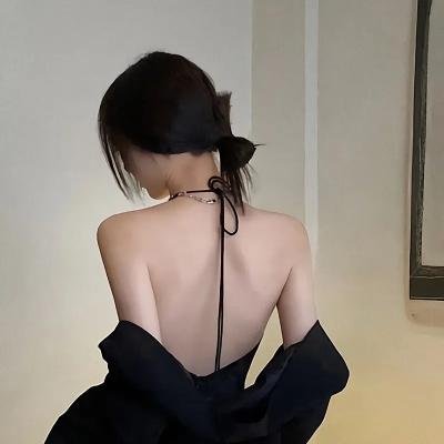黑色的新娘